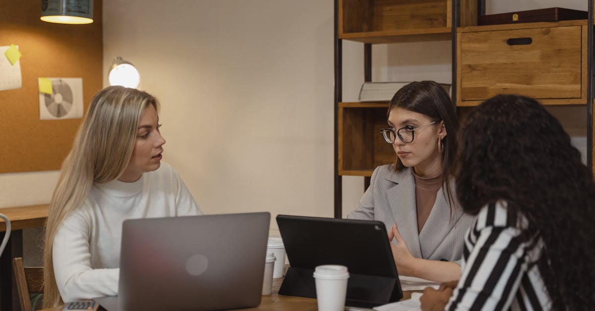 末日沙城：光猫助手app详情下载教程