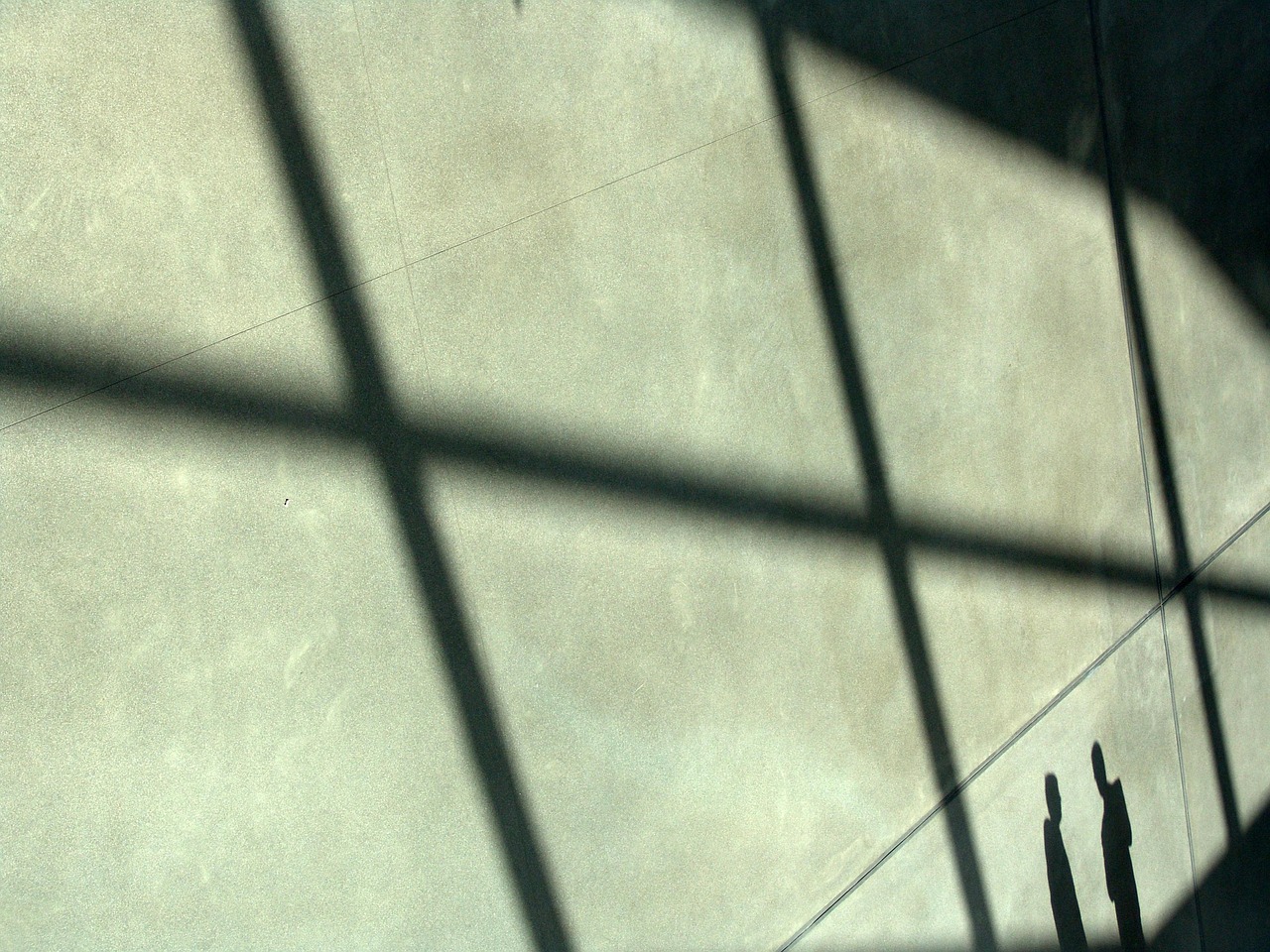 中麦通讯实名账号：“流量卡和手机端网游，你知道怎么玩吗？”