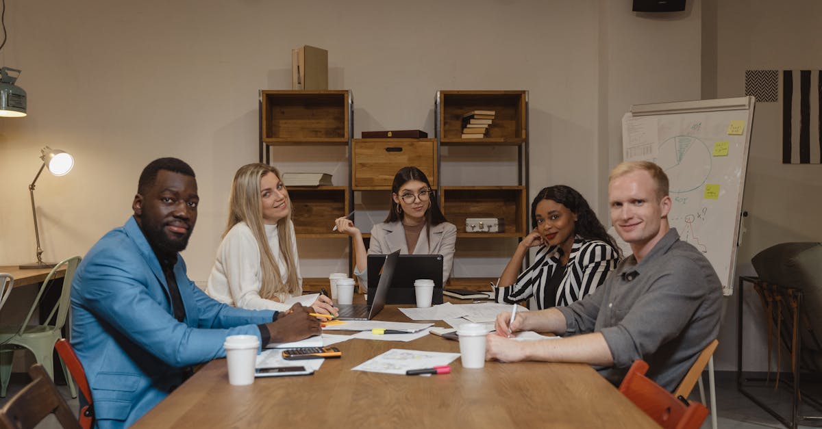 华人如何在企业中利用移动应用开发营销策略